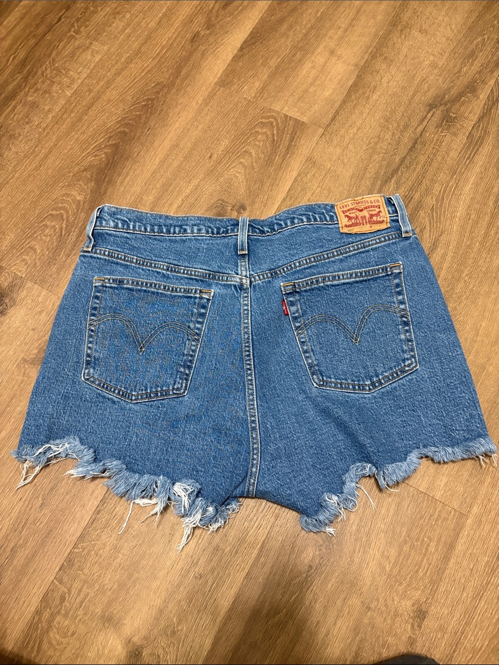 Levi's 501 High Rise Button Fly Shorts w34 - Picture 4 of 10